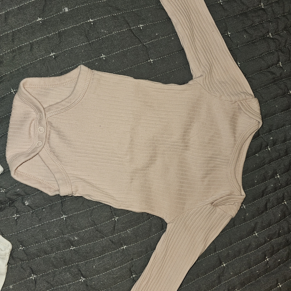 Cloud Island Ribbed Long Sleeve Bodysuit - Light Pink